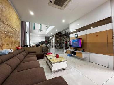 Luxury 3-Storey Bungalow @ Isola Senibong Cove With Marina View