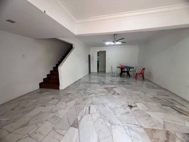 2 Storey Terrace Housr At Damai Perdana Cheras