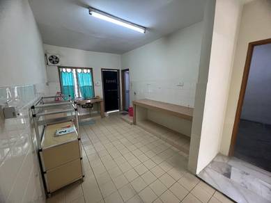 2 Storey Terrace Housr At Damai Perdana Cheras