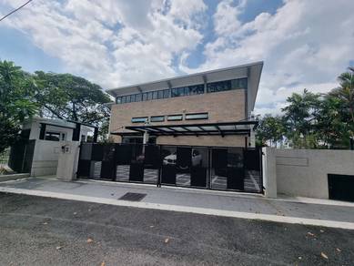 Corner Lot Bungalow Double Storey SS19 Subang Jaya, Selangor