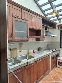 Taman Molek Spacious 2 Storey Terrace Main Road Unit 4 Room