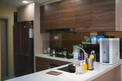 Mosaic @ Southkey Renovated 2 Room Service Apartment For Sale