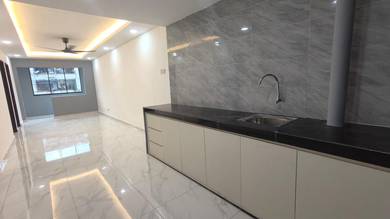 Renovated Flat Tasek 64 @ Bandar Seri Alam level 3