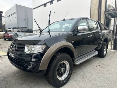 Mitsubishi TRITON 2.5 FACELIFT (A)