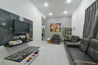 End lot 1 Storey House Pulao Gadong Near Malim Melaka Renovated Nice