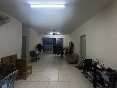 pv 13 . pv13 . 4r 3b 2 c/p . non bumi lot . corner lot .poolview