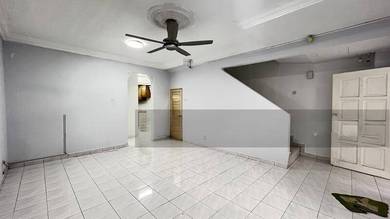 Extended Kitchen with Cabinets. 2 Sty Terrace @ Bandar Damai Perdana