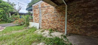 Low cost Single Storey @ Jln Kenas Kuala Kangsar for sale