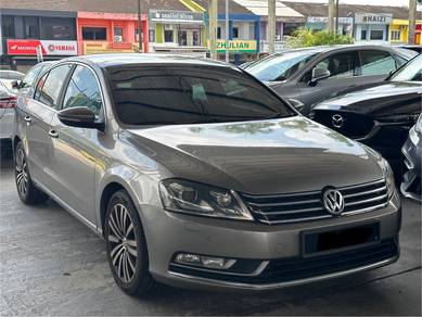 Volkswagen PASSAT 1.8 TSI (CKD) (A)