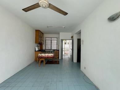 Desa Rahmat | Relau | close to bank,food court,shop | For Sale