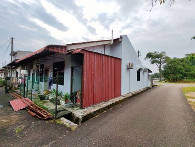 (Open Facing) End Lot Taman Teratai, Skudai