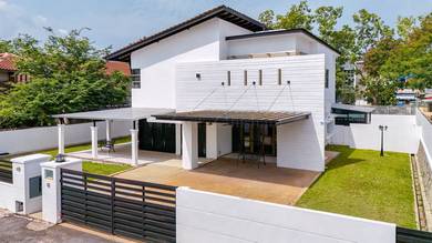 ((FULL RENO)) Bungalow BANYAN CLOSE Bukit mahkota, Bangi