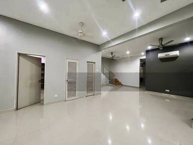 2 Storey Semi-D @ Avenue 6, Bandar Tun Hussein Onn. Fully Extended