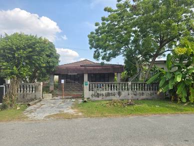 Single Storey Detached House At Buntong 4, Ipoh, Perak.