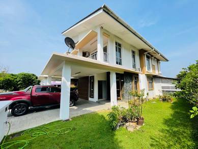 Facing Open Renovated Move In Condition Semi D Presint 15 Putrajaya