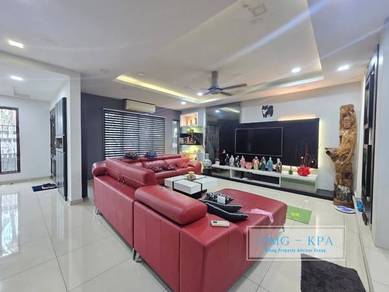 Bandar Bukit Tinggi Klang 2.5 Storey Semi-D Corner House Fully Reno