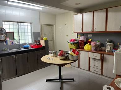 Taman Kinrara Seksyen 2, Puchong, single storey