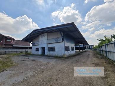 Batu Belah - Klang Commercial Land With Warehouse & Office