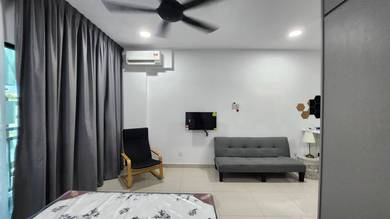 Boulevard 51 Studio unit for rent , Fully furnished, Pj near Um