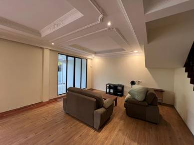 Double Storey Semi-Detached House For Rent 📍Hui Sing, 4 bedroom, 4car