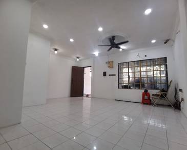 [Renovated, Open Facing] 2sty Taman Sri Pelabuhan Klang, 20x65