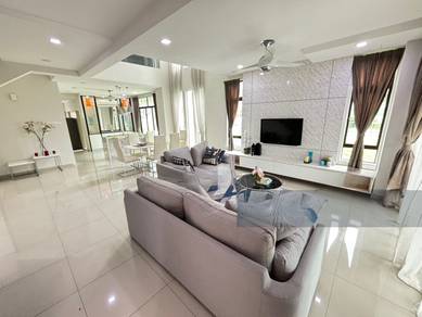 Lakeside residence Puchong corner double storey