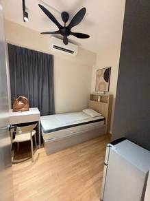 Female Unit Small Room Near MRT Maluri LRT & Maluri M Vertica Cheras