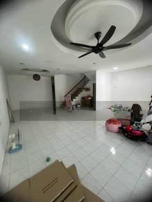 Double Storey Terrace Taman Flora Heights 22x70 Freehold Renovated