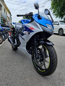 SUZUKI Gixxer 250 SF GP Edition