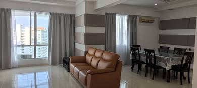Seaview * The Straits Regency Condo 4rooms 1600sf Renovated Furnished