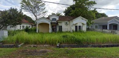 Bungalow 1 Sty Pantai Sepang Putra Sungai Pelek Sepang Auction Lelong