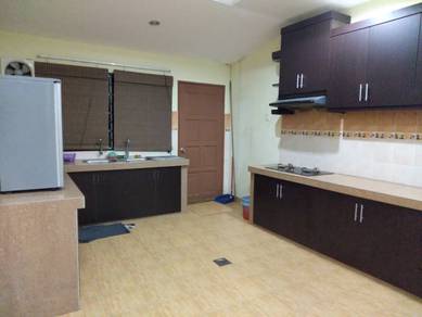 rumah untuk dijual 3 bilik 2 bilik air 