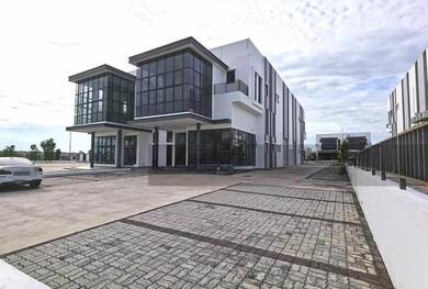 Luxury Sea View Bungalow Corner Unit @ Senibong Cove Isola Villas