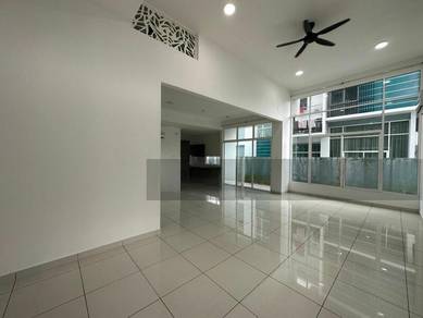 Taman Seri Austin Double Storey Semi-D 32x90 For Rent