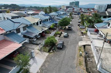 taman towering height landed for sale