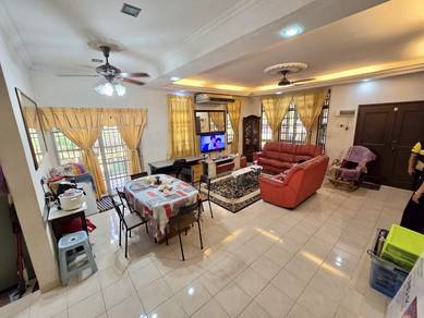 BIG LAND CORNER LOT Double Storey House Desa Jati Acacia Park RENOVATE