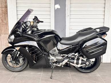 Kawasaki GTR 1400 (SECOND)