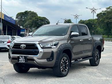 Toyota HILUX 2.4 V (A) FULL TOYOTA RECORDS