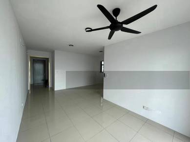 Corner Unit, P/furnished, Renovated With 2 Car parks