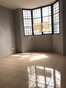 Apartment Desa Temenggung , Pinggiran Batu Caves