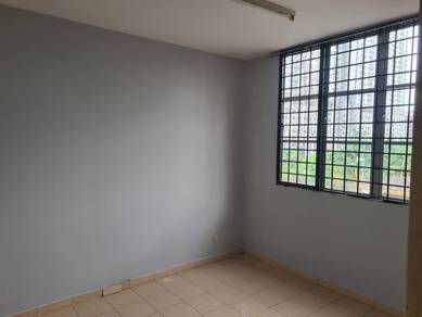 Apartment Desa Temenggung , Pinggiran Batu Caves
