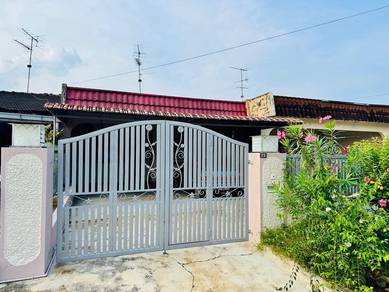 Kota Tinggi / Taman Sri Lanang / Jalan Tay Kia Hong / 1 Storey