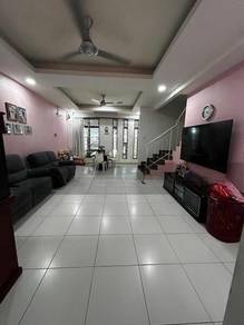 Jalan Kenaga, Taman Pulai Hijauan