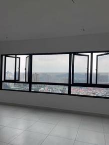 Spacious 3bedrooms 3bathrooms, 1318sqft, Golf & KL Skyline View