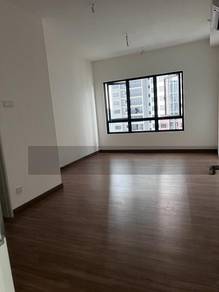 Spacious 3bedrooms 3bathrooms, 1318sqft, Golf & KL Skyline View