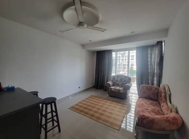 Exclusive: Fully Furnish Biggest Unit for Rent