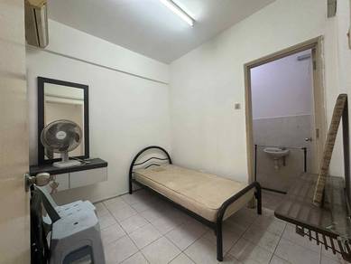 Villa Mutiara Kompleks (2 rooms condo) infront of MRT Jalan Ipoh