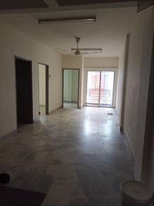 Teratai Mewah Apt Block 21