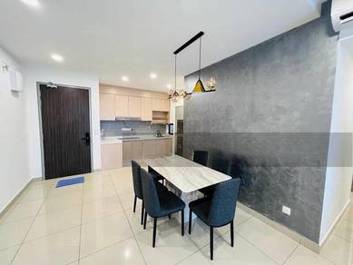 M Vertica Cheras 1000sqft 4 R 2 B Near MRT Fully Furnished For Sale