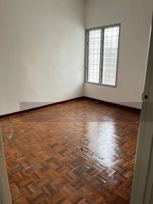 Puj2, Terrace House For Sale At In Puncak Jalil